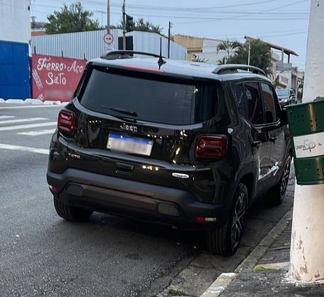JEEP RENEGADE 1.3 T270 TURBO FLEX LONGITUDE AT6